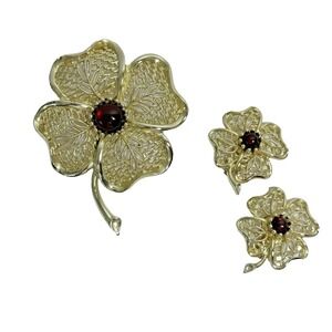 Vintage Mid-Century Emmons Gold-Tone‎ Floral Brooch & Clip-On Earring Set